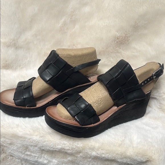 A.S.98 Black and Tan Wedge Sandals - Picture 4 of 10